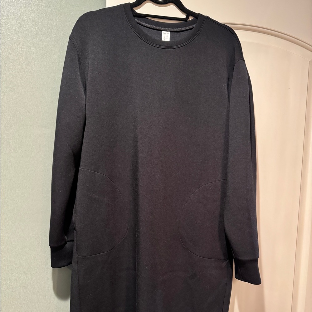 Spanx Air Essentials Crew Neck Casual Dress with pockets NWT! Oversized fit.